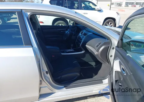 2015 Nissan Altima 2.5 from USA, damaged, VIN 1N4AL3AP5FC581517